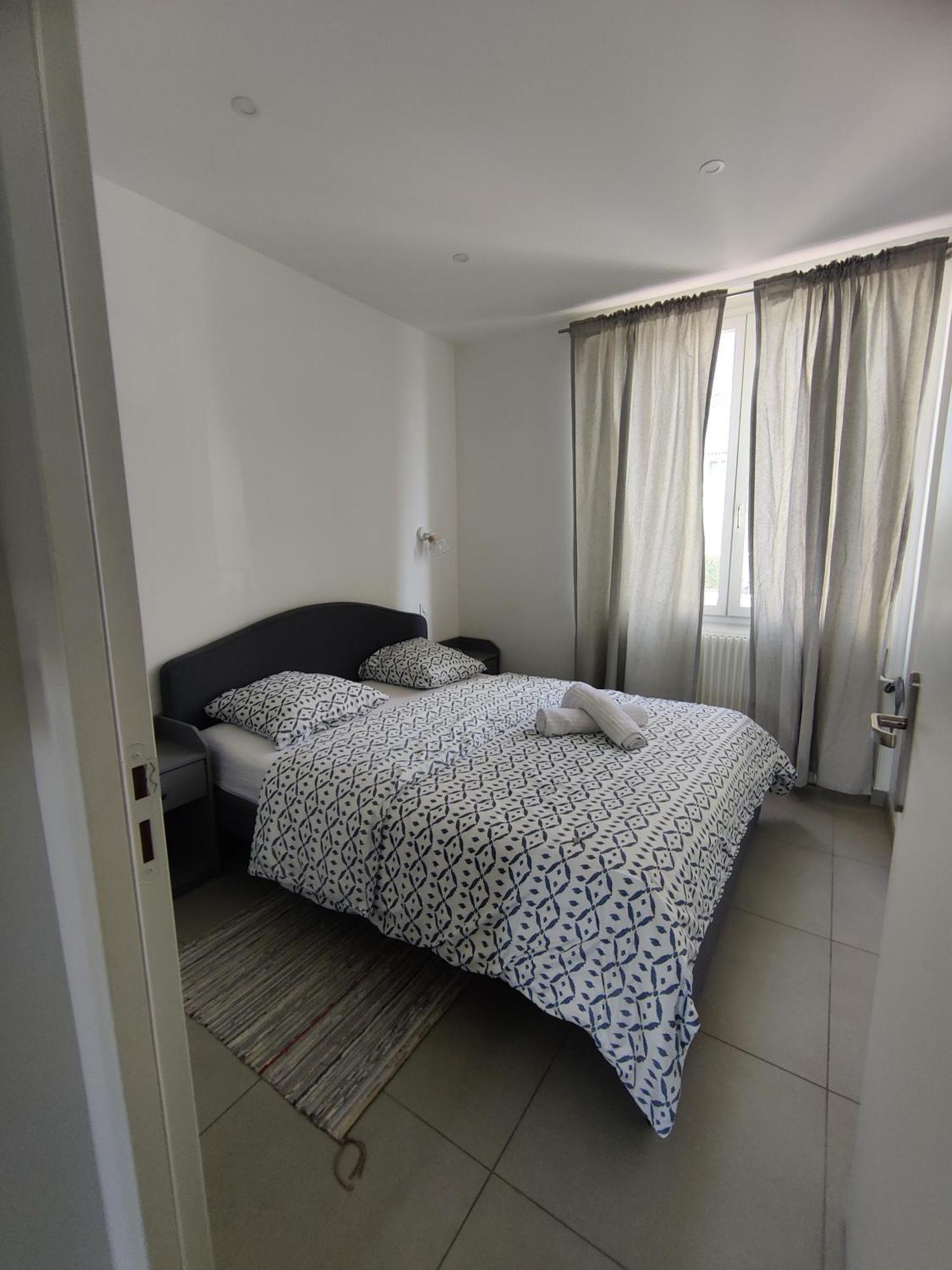 Apartament Le Pressense 2 Vénissieux Zewnętrze zdjęcie
