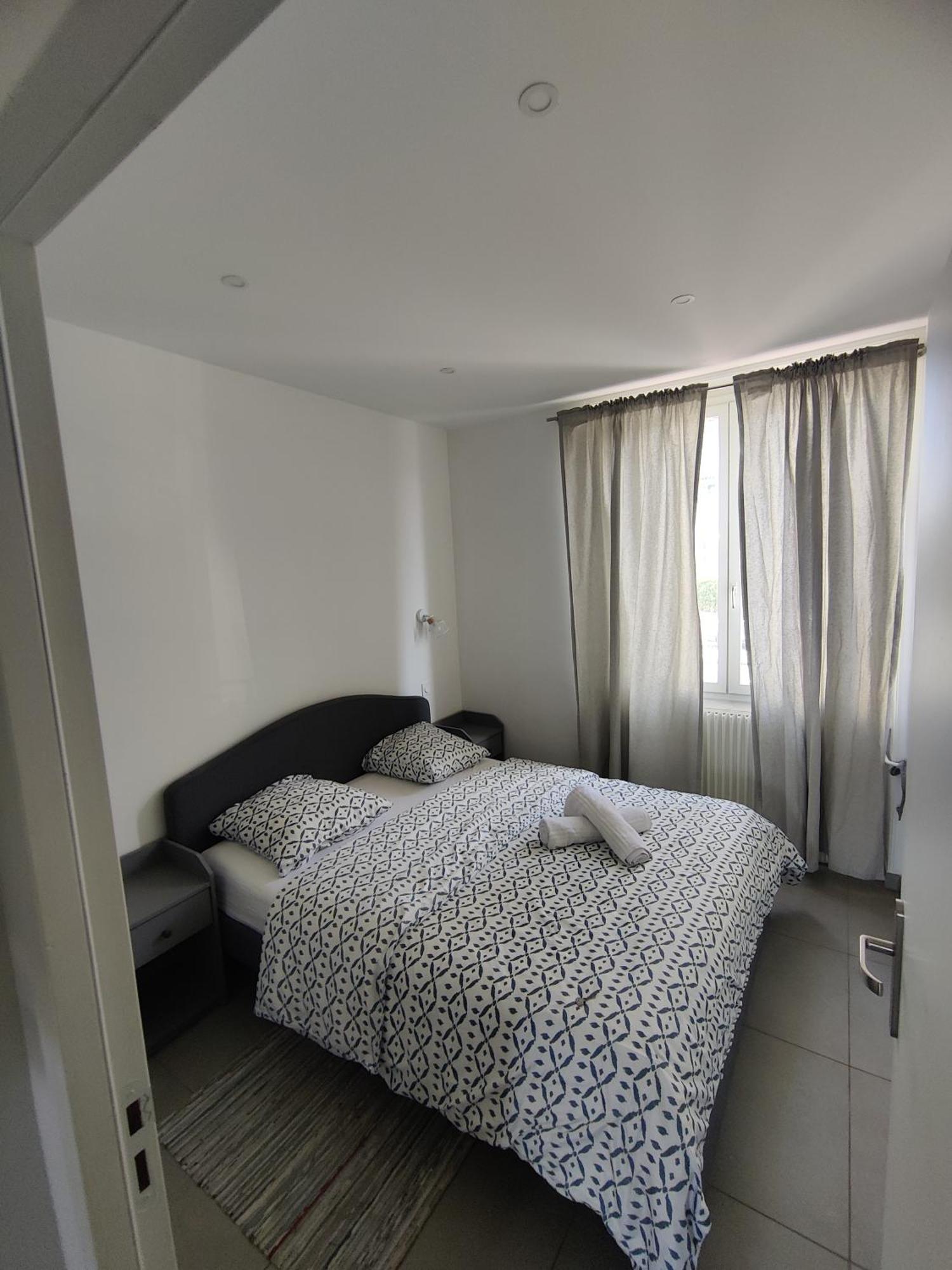 Apartament Le Pressense 2 Vénissieux Zewnętrze zdjęcie